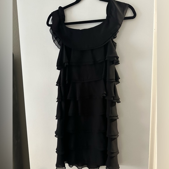 White House Black Market ruffle dress - Picture 1 of 7